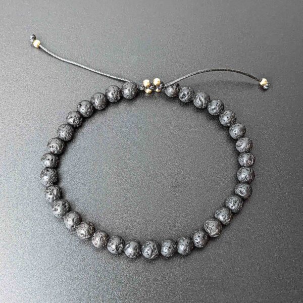 Grounded Tasbih Bracelet