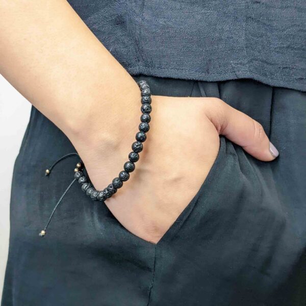 Grounded Tasbih Bracelet