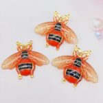 Needle Minder - Bee (Red)