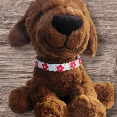Pet Collar - Macrame - White with red applique flowers - Canada Patriotic