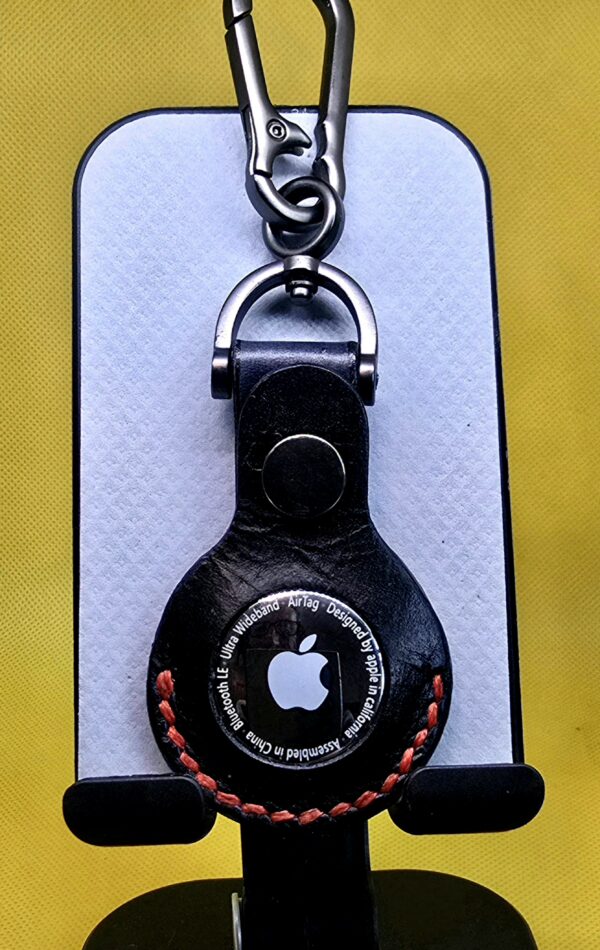 Veg-tanned Leather Apple Air Tag Holder with Ace of Spades Skull Handcrafted from Premium Quality Veg-Tanned Leather
