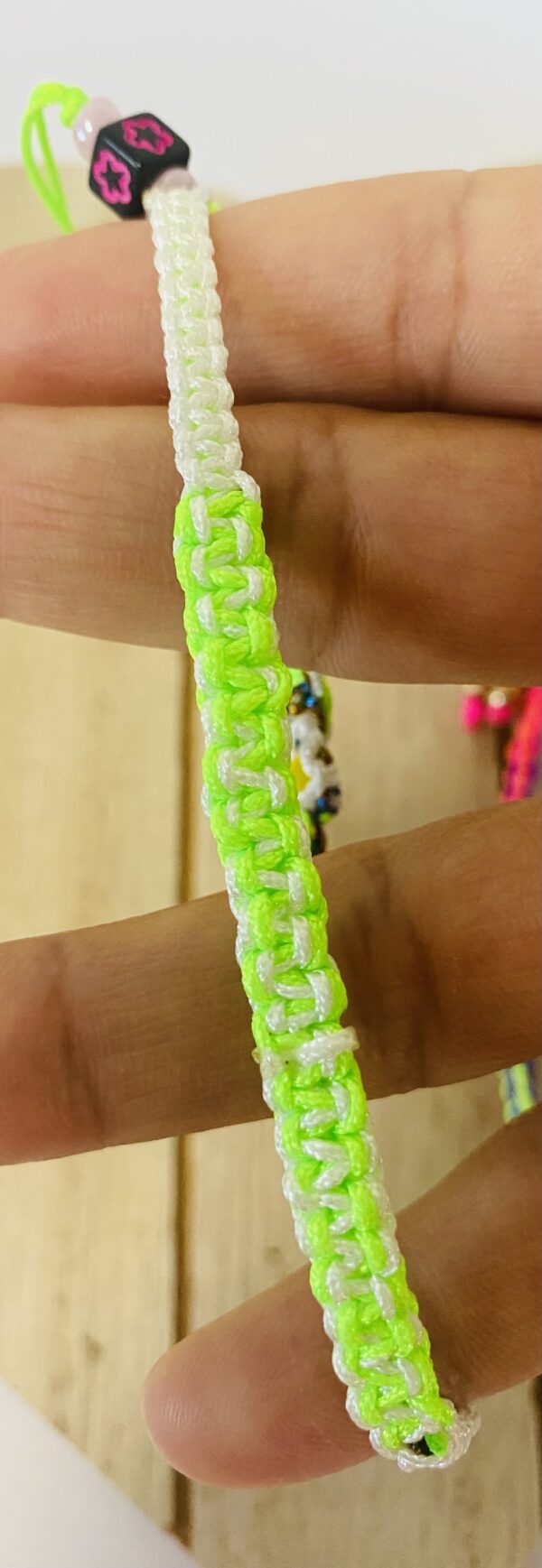 Quilling Love Macrame Phone Charms