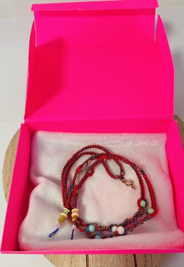 Quilling Love Macrame Pink Shine Eyeglasses handles