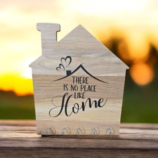 Rustic Cottage Key Holder