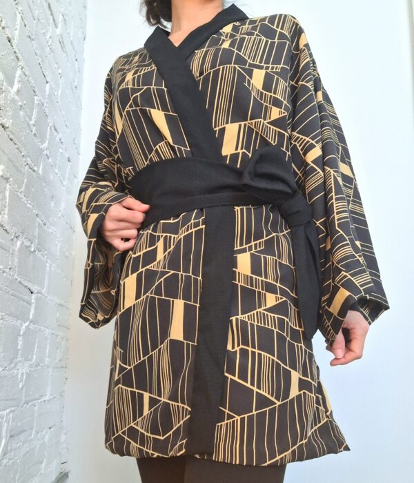 Kimono Jacket (Short Robe) made with Japanese Vintage Kimono Fabric Antique Kimono Gown Retro Black Relaxing upcycling home gown beach wear