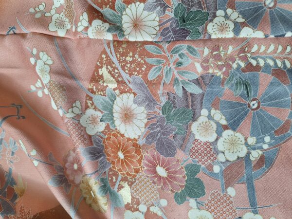 Kimono Jacket Long made of Japanese Vintage Kimono Fabric Antique Kimono Gown Kimono Robe Silk with Flower Print shining coral pink relaxing