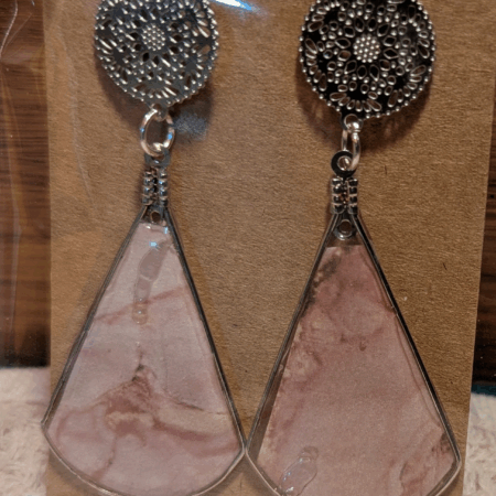 Elevate Your Style with Unique Artisan Earrings!