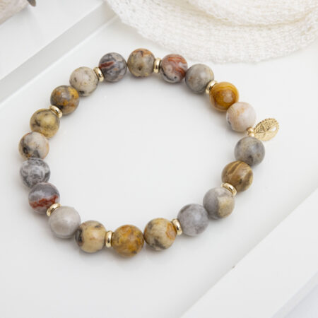 Handmade Crazy Lace Agate Bracelet with Gold Accents and Seashell Charm – Beach-Inspired Jewelry