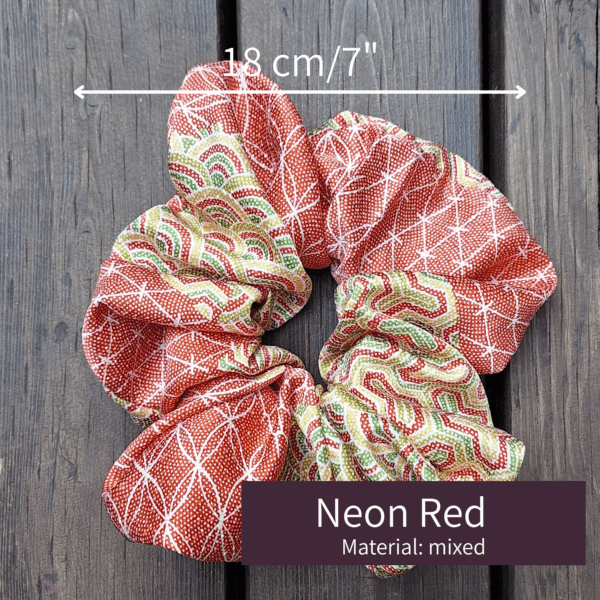 Kimono Scrunchie made of Japanese Vintage Kimono Fabric Hair Accessory antique kimono silk repurposed kimono remake upcycling