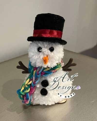 Cute Pom Pom Snowmen & Snowwomen