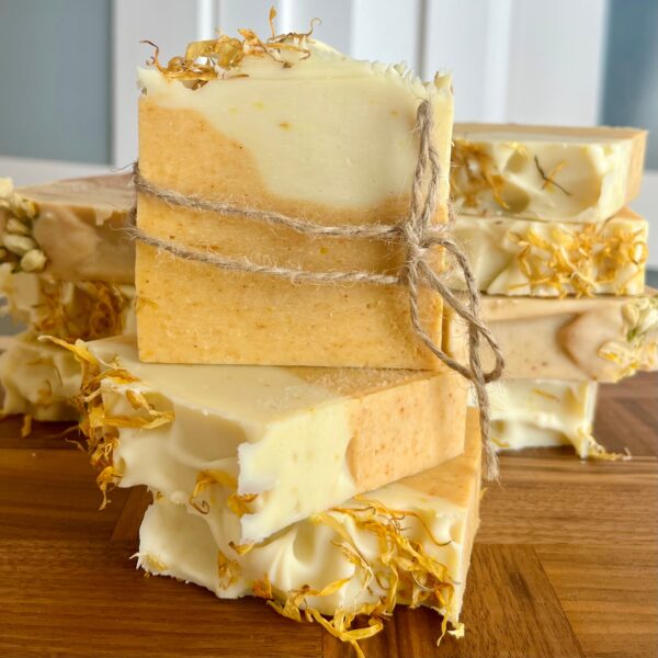NEFERTITI Turmeric & Calendula Natural Soap