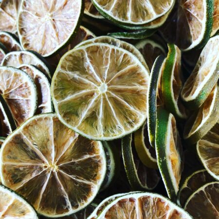 Dehydrated, seedless Lime slices