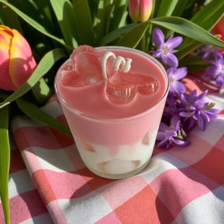 Iced Hearts Latte Candle: Hibiscus Palm Scented Soy Wax Candle