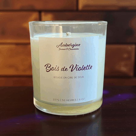 Cedar & Violet Scented Candle / Bougie Cèdre & Violette, 227 g. - Free Shipping