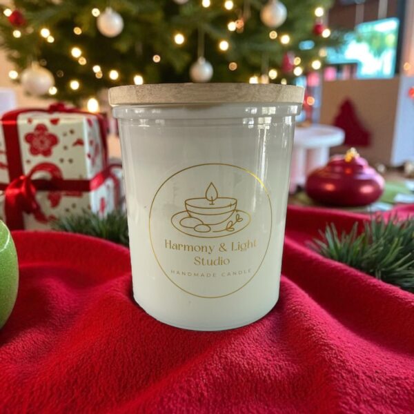 Christmas Soy Wax Candle - Perfect Gift for Winter Nights