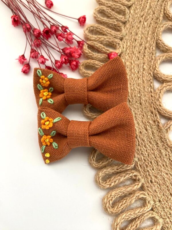 Hand Embroidered Floral Bow Pair – Matching Hair Clips Canada (5 cm)