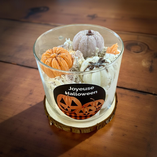 Halloween Candle ¨A Cozy Cloud of Autumn¨, 400 g. - Limited Edition
