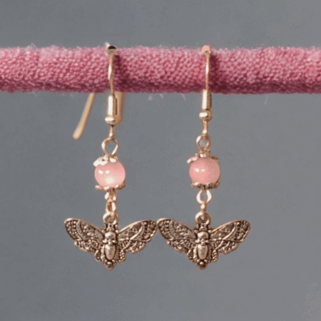 Moth pink