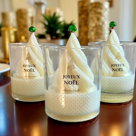 Unscented Holiday Candle - ¨Timeless Elegance¨ - Free Shipping