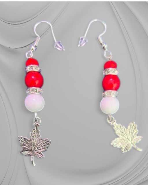 Canada red and white beads with leaf Earrings