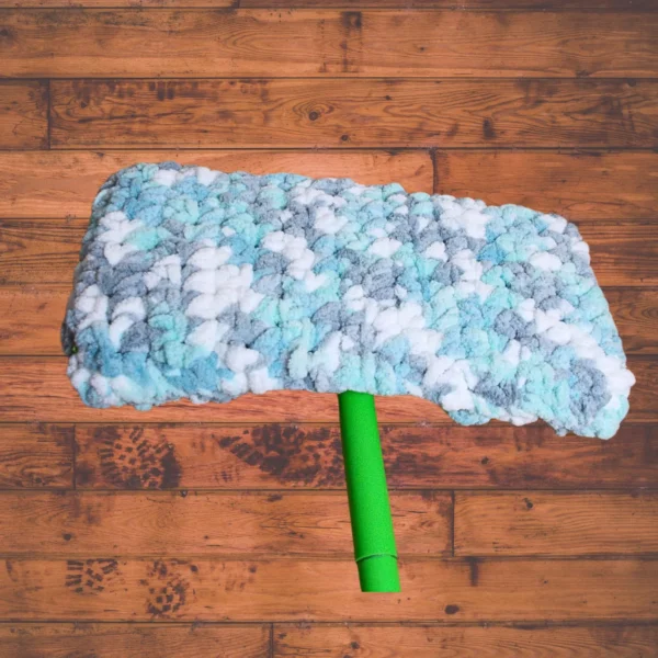 Hand-Crocheted Plush Mop Cover: Eco-Friendly Reusable Duster