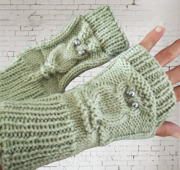 Owl Knit Fingerless Gloves Mittens ArmWarmer Hooter Night Bird