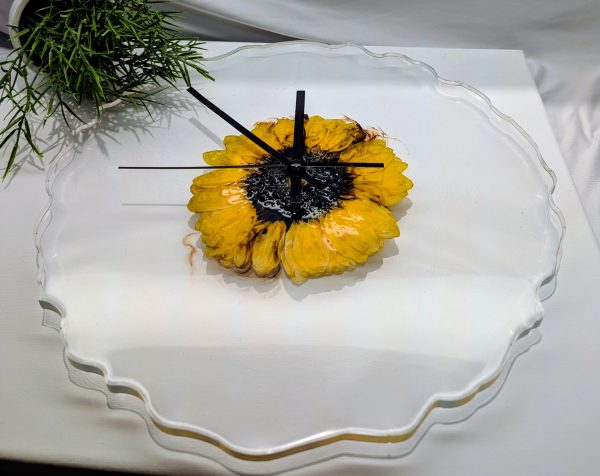 Pressed Dried Sunflower Clock