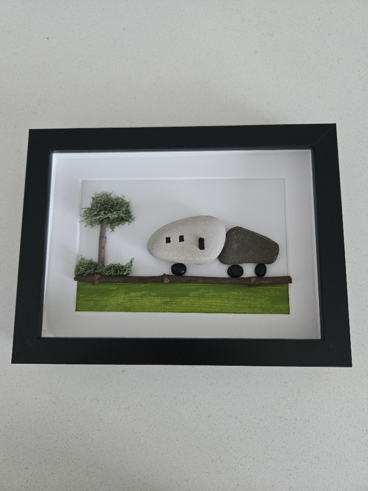 Pebble Art Trailer-5" x 7"