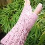 Rose Pink Seamless Fingerless Texting Mittens Gloves Handmade
