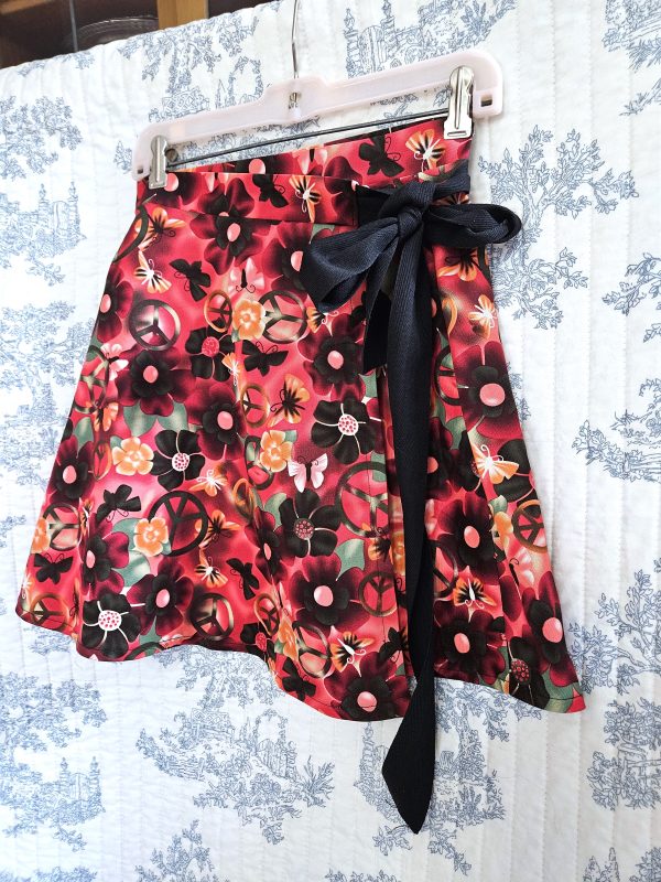 Size S Wrap Around Mini Skirt Groovy Red