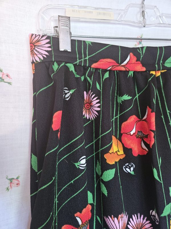 Size M Short Skirt in Vintage Fabric