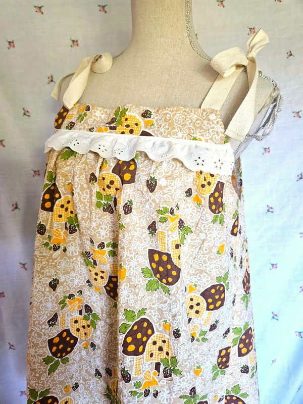 Size M Baby Doll Nightie Seersucker Mushrooms