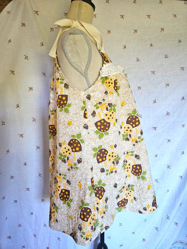 Size M Baby Doll Nightie Seersucker Mushrooms