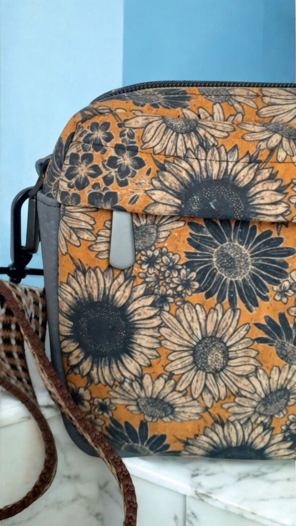 The Rae Dual Zip Crossbody