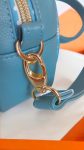 Tiny Cata Crossbody