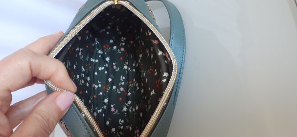 Tiny Cata Crossbody