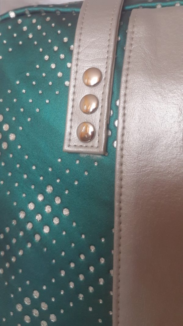 Lira Tote Bag