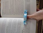 Resin Art Thumb Book Support