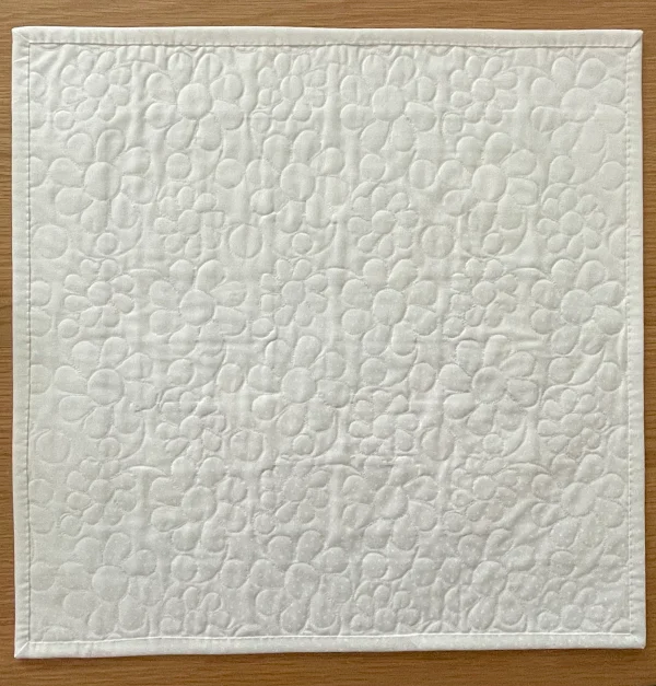 Quilted Star Burst Table Topper