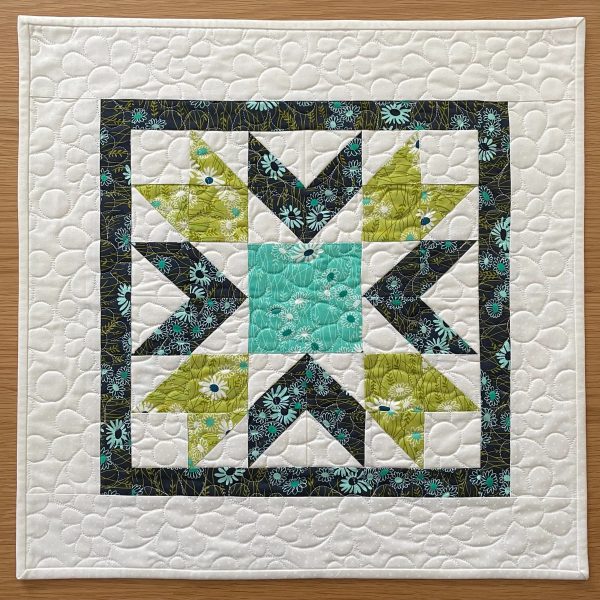 Quilted Star Burst Table Topper