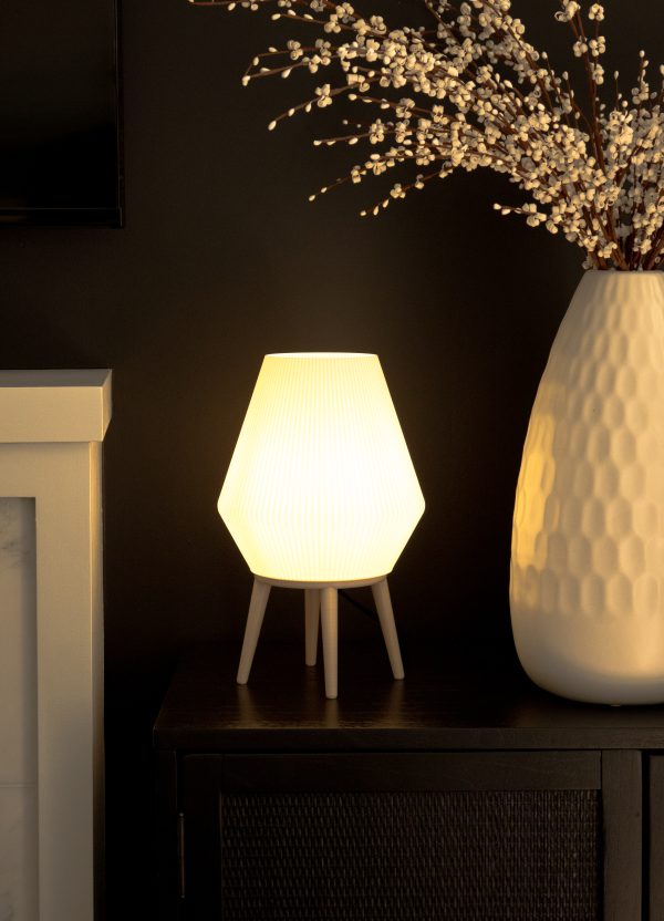 Minimalist Table Lamp - 3D Printed from Plant Based Plastic