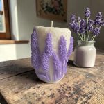 Hand-Poured Coconut Soy Mothes Day Lavender Crème Candle, Vanilla Floral Scent