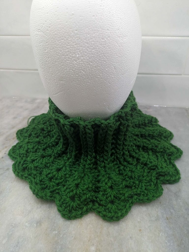 HM203-1034-Neck-warmer-green