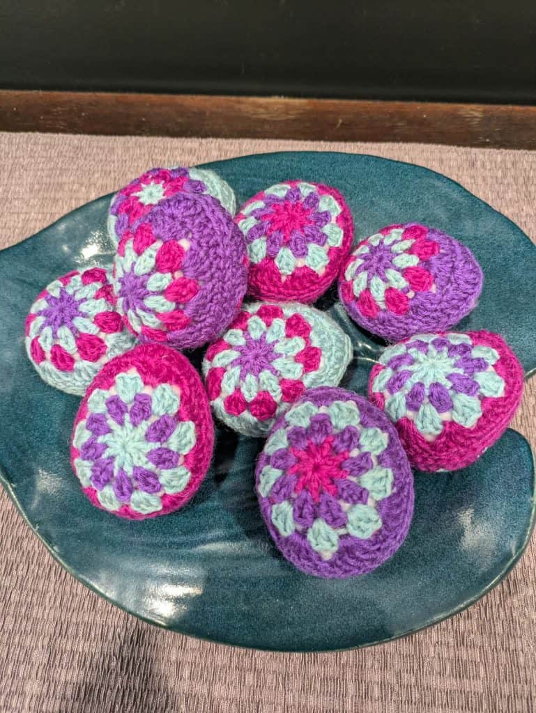 HM96-29-Wool-easter-eggs