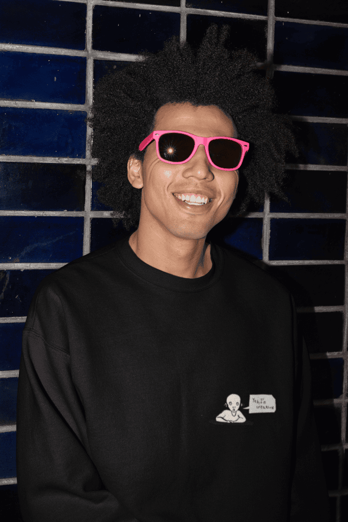I-am-creative-black-mens-sweatshirt
