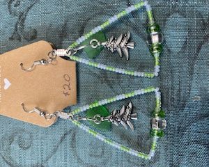 Beaded earrings - Christmas tree