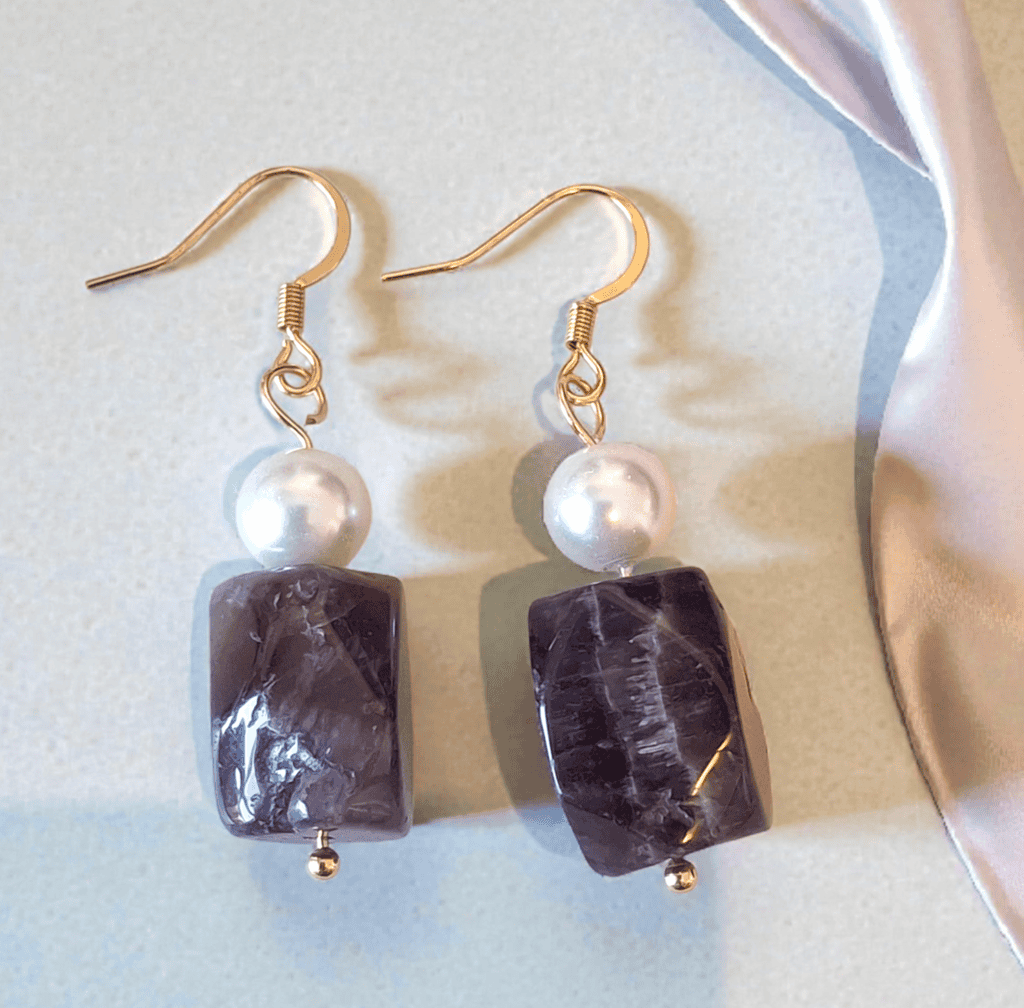 chunky-amethyst-and-pearl-earrings