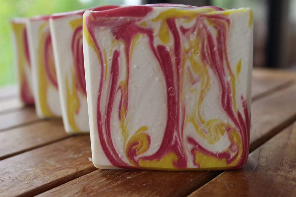 raspberry-lemonade-swirl