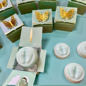 Custom Baby Boy Shower Soap Favours / Savons Personnalisés pour un Baby Shower de Garçon