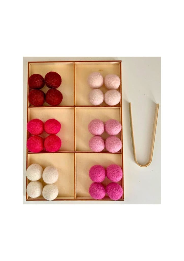 v-day-color-sorting-tray-1